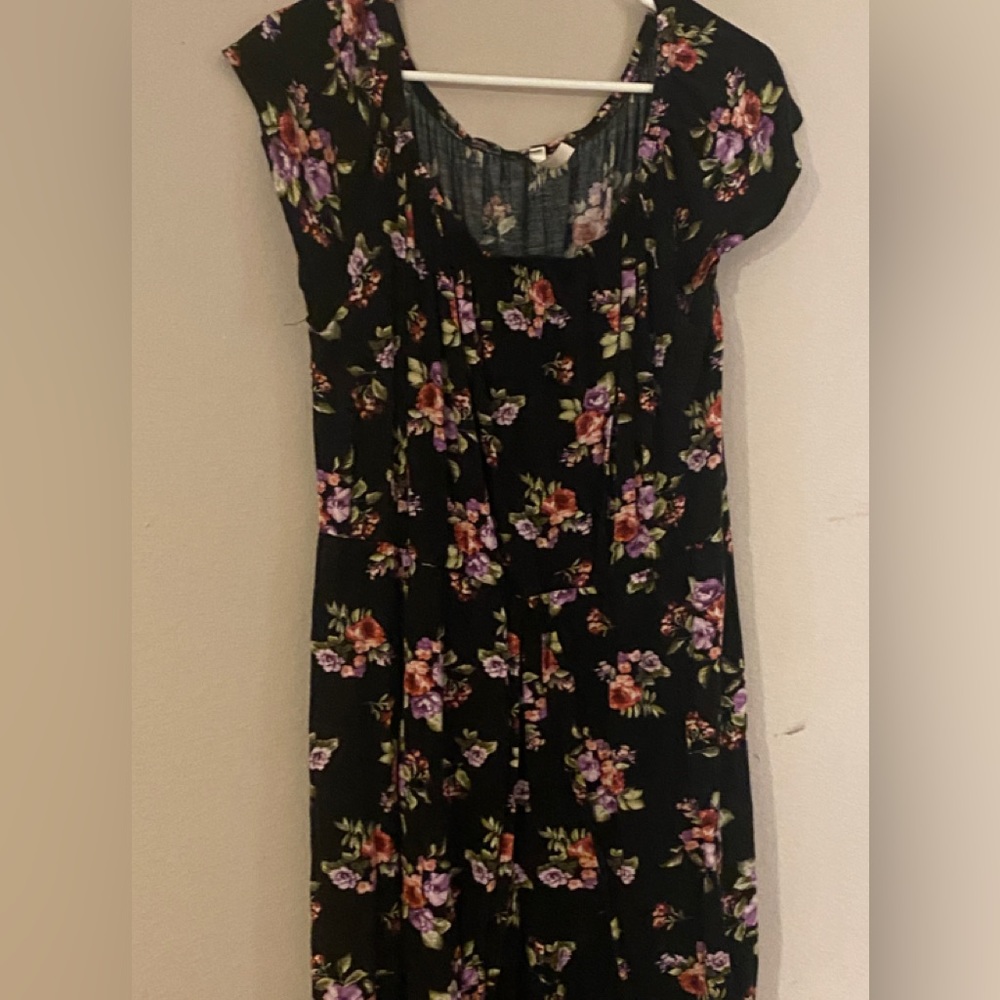 2xl shorts romper with train from zig zag stripe